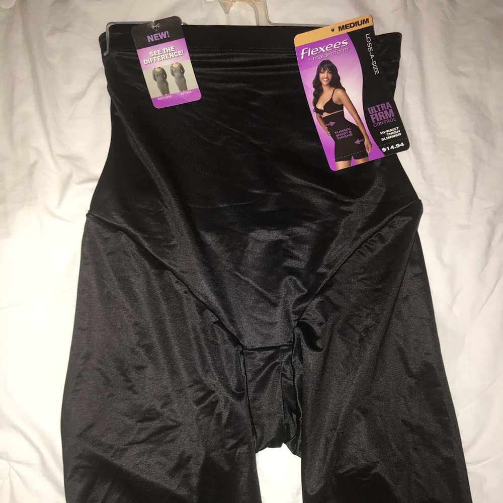 ‼️Flexees hi-waisted thigh slimmer BRAND NEW‼️